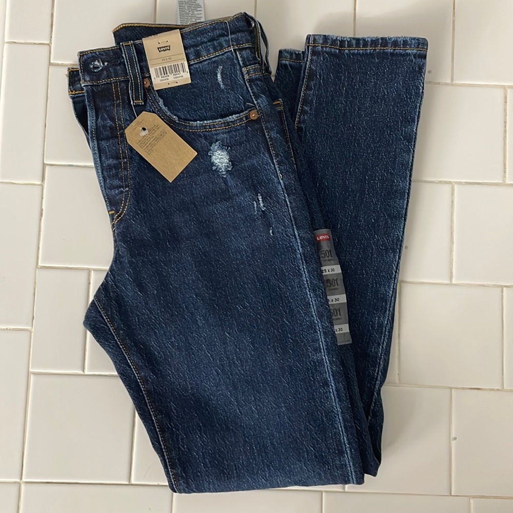 Levi Jeans✨